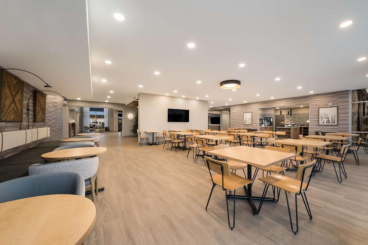 Best Western Plus Parry Sound Bagian luar foto
